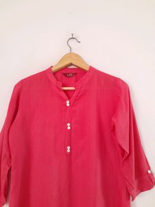 Pink Casual Top (Women&#39;s)