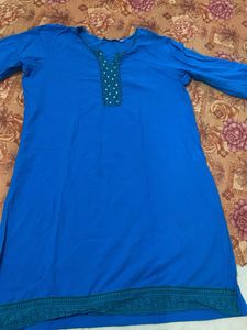 Get 3short Kurti