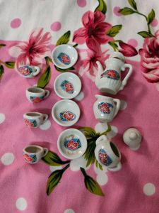 Manicure Tea Set