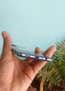 8+5gb ram 128gb rom Oppo f17 pro fixed price