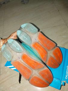 Adidas Sneakers