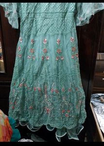 Princess Gown Wid Frill Sleeves✨✨