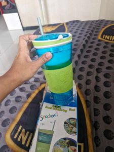 Snackeez Snack &amp; Drink Cup