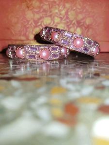 Women Kada