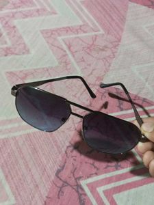 Stylish Aviator Sunglasses