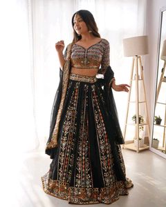 🌸🌸Wedding Special Lehenga Choli 🌸🌸