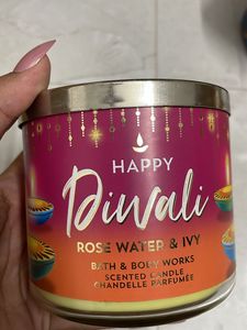 Bath & Body Works Happy Diwali Candle
