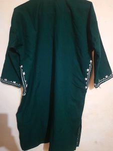 Kashmiri Pheran With Embroidery