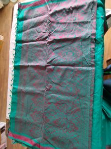 Sea Green And Pink Handloom Saree (Women&#39;s)