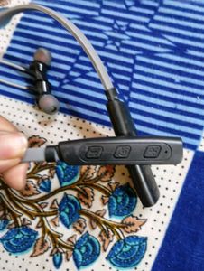 Wireless Neckband Headphones