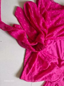 Sera Pink Wrap Crop Top 💗