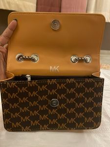 MK Sling Sale 🔥🔥🔥