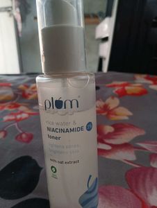 plum rice water niacinamide toner