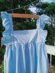 Ruffle Top 🎀