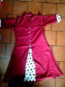 Maroon Polka Dot Detail Kurta