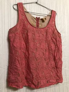H&amp;M Sleevless Lace Top