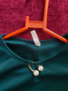 Green Cutout Detail Top