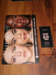 Huda Beauty Easy Blur Foundation and primer Sample