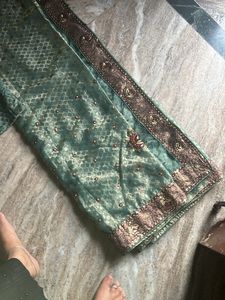 Festiv Wear Saree With Half Net Fabric In Pallu!