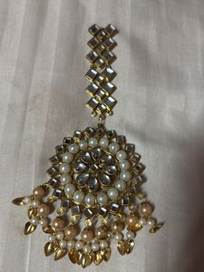 Earring And Tika Set