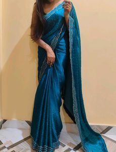 Hot Bollywood Silk Blend Saree With Free Petticoat