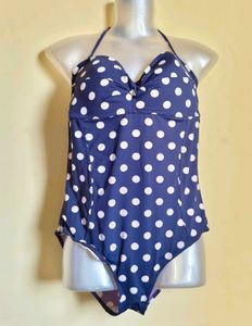 Size S/M 🎁Buy 2 Get 1 Free🎁Polka Dot Swimsuit