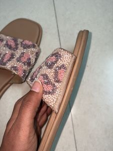 LUNA BLU 39 Stylish Leopard Print Slides