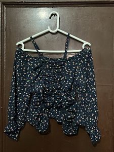 OFF SOULDER TOP