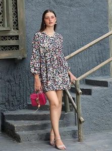 Black short floral dress