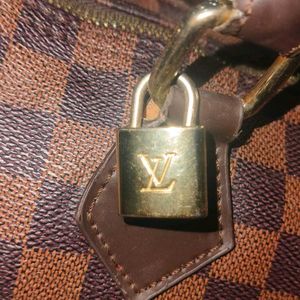 LV BAG🛍️