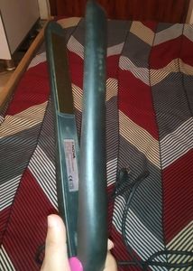 Nova Hair Straightner (Ceramic Plated)