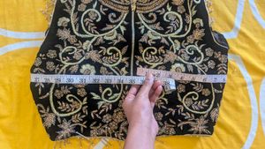 Elegant Red Saree with readymade blouse