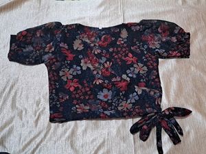 Beautiful Floral Print Crop Top