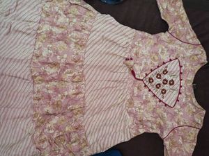 Floral Print Kurta With Leggings