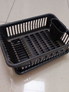 Black Plastic Dish Rack