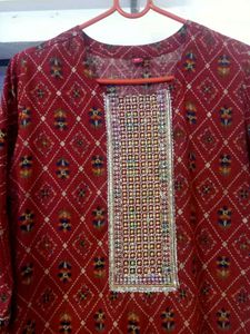 Women&#39;s Designer Kurti