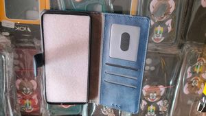 Flip Case