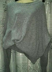 Grey Knited Pullover