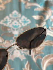 Retro Oval Sunglasses