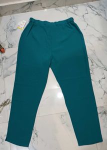 New With Tag Pant...32 To 34 Inches
