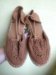 Trendy Crochet Tie-up Sandal