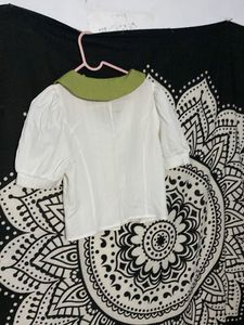 Vintage-Inspired Green Collar Blouse