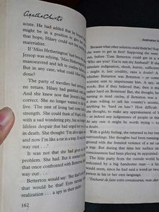 AGATHA CHRISTIE NOVEL