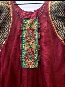 Maroon Kurta Set With Dupatta &amp; Pajami