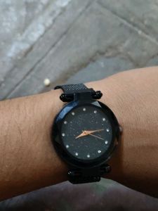 Elegant Women&#39;s Watch