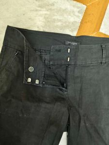 Black Capri Pants