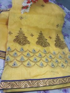 Elegant Embroidered Saree🌹❤