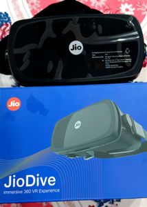 V R GLASSES FROM JIO