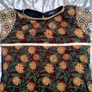 Floral Print High Low Top