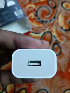 Kratos 2.5A Charger